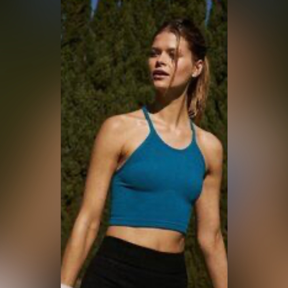 Free People Happiness Runs Sports Bra Bralette Racerback Ribbed size M/L